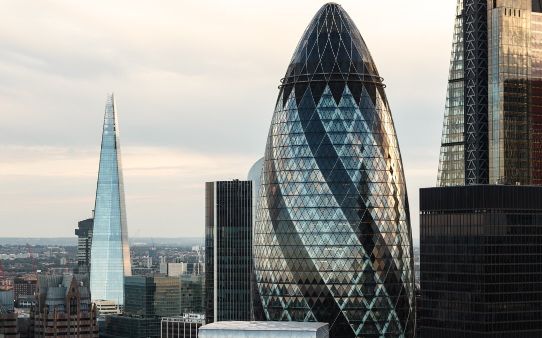 Demand for UK bankers hits three-year high, JPMorgan & Citi busiest recruiters